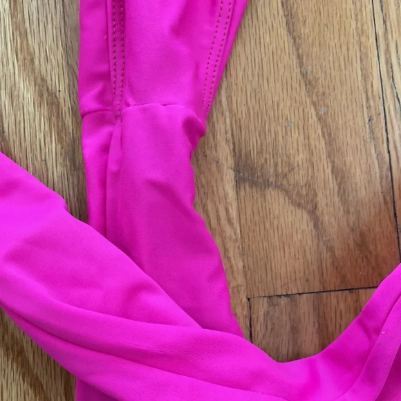 Anthropologie Citrine Swim L hot pink bikini, details, ruffled front Not worn - Picture 4 of 5